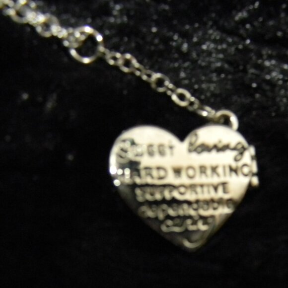 Jil Zarah Heart Locket Pendant Necklace 16 inch Pink Clay "I Love You Mom" NEW - Picture 7 of 8